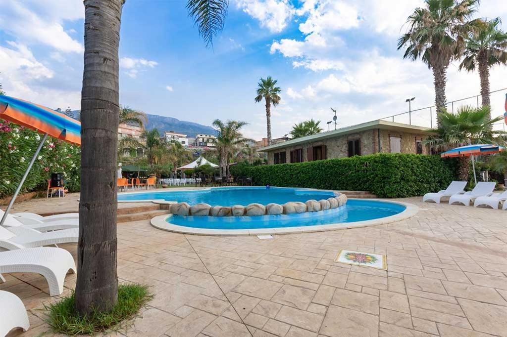 Il Geranio - Resort & Suites Акведольчи Экстерьер фото